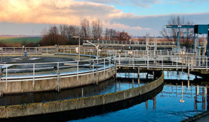 Weirs and locks are essential water management structures in the Netherlands, used for centuries to regulate water levels. A new approach was introduced by tendering the replacement of multiple weirs and renovation of locks under innovative E&C and D&C contracts.</p><p>Hans Grabandt played a pioneering role in introducing these contract forms at Waterschap Hollandse Delta for this type of project. With his expertise in contract and technical management, he helped shape a more efficient and scalable method for maintaining critical water infrastructure.